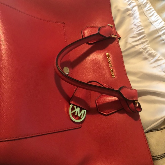 Michael Kors handbag - Picture 2 of 2